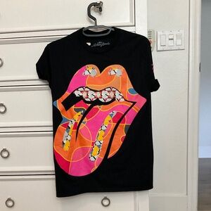 #0430 Black T-Shirt Size SM Brand Rolling Stone